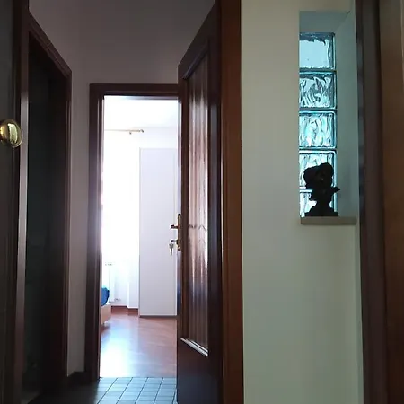 게스트하우스 Stanza Con Bagno Ed Accesso Privati 트리에스테